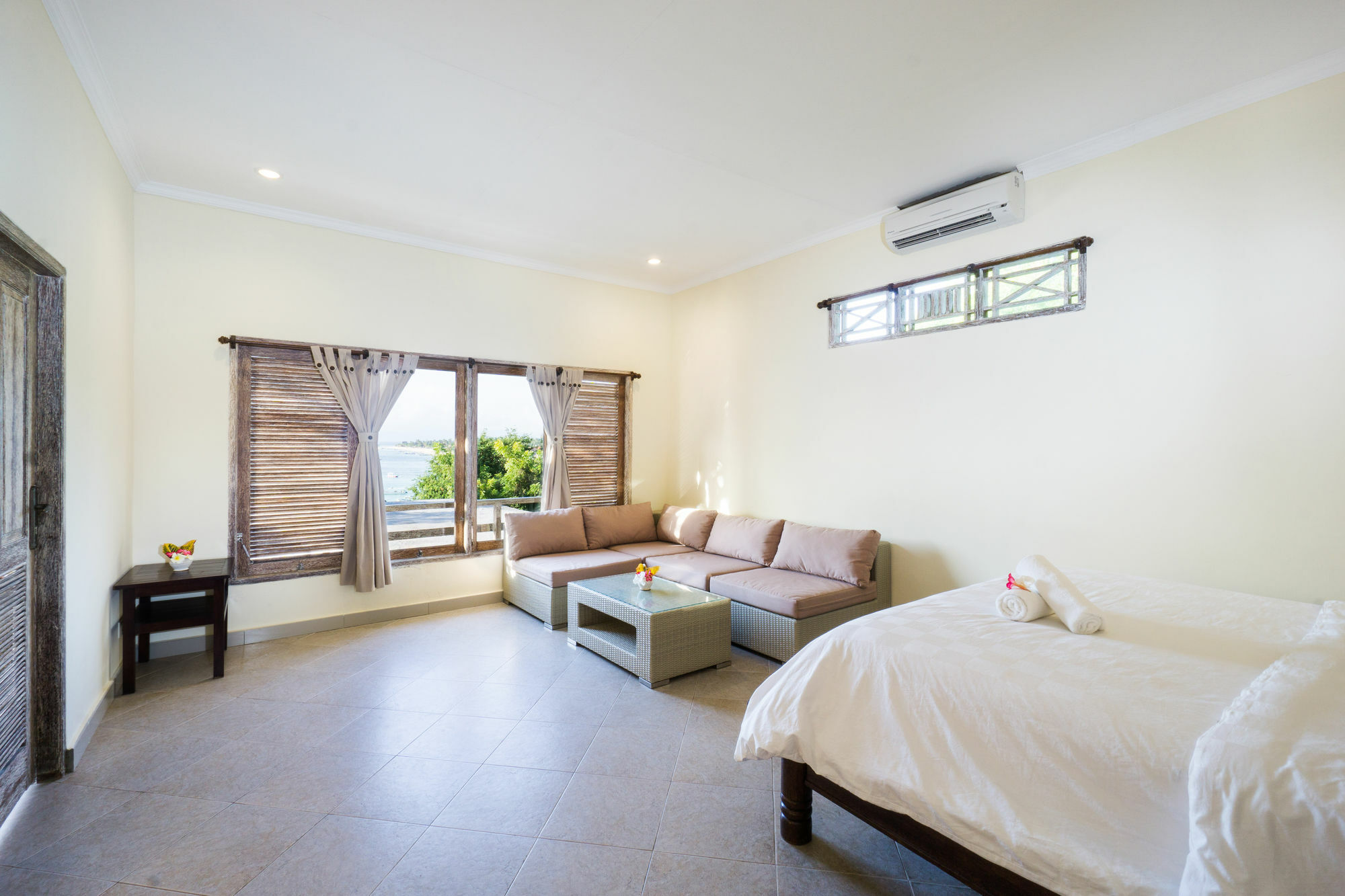 Ware Ware Surf Bungalow Lembongan Nusa Lembongan Eksteriør bilde